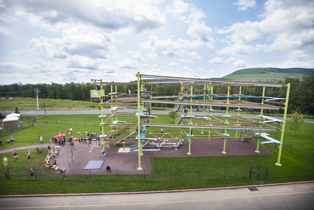 Great Wolf Lodge Grapevine, Dallas: $180 Room Prices & Reviews