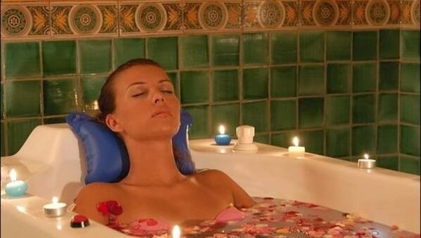 Kroppsbehandlingar, ansiktsbehandlingar och massage- och behandlingsrum