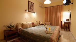 Premium bedding, pillowtop beds, in-room safe, individually decorated