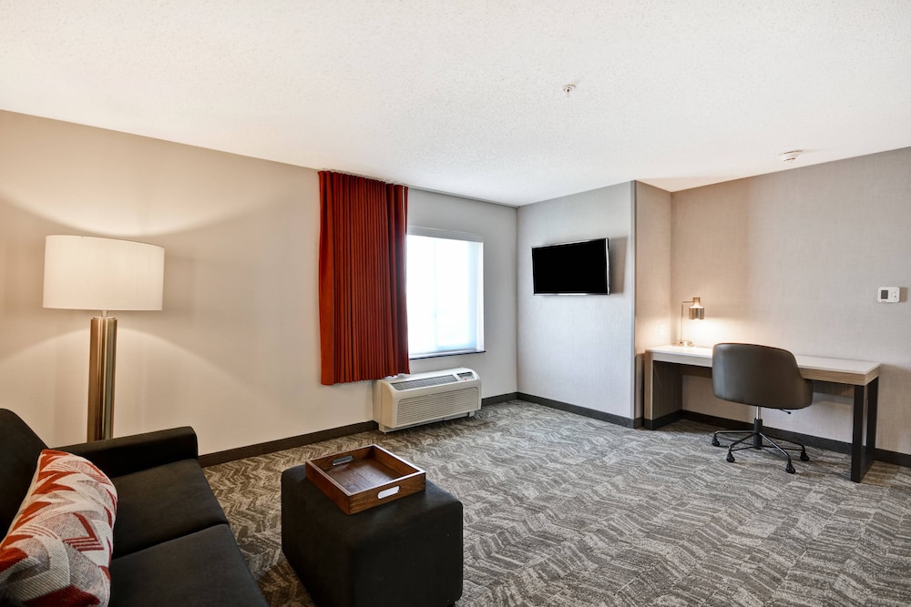 SpringHill Suites by Marriott Indianapolis Airport/Plainfield in Indianapolis Best Rates
