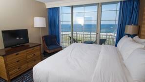 1 bedroom, premium bedding, in-room safe, blackout drapes