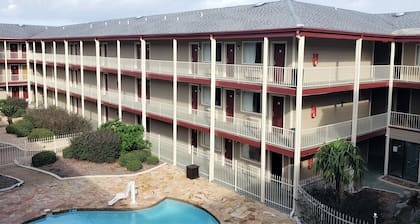 Red Roof Inn Kenner - New Orleans Airport NE