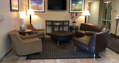 Candlewood Suites Greenville NC, an IHG Hotel