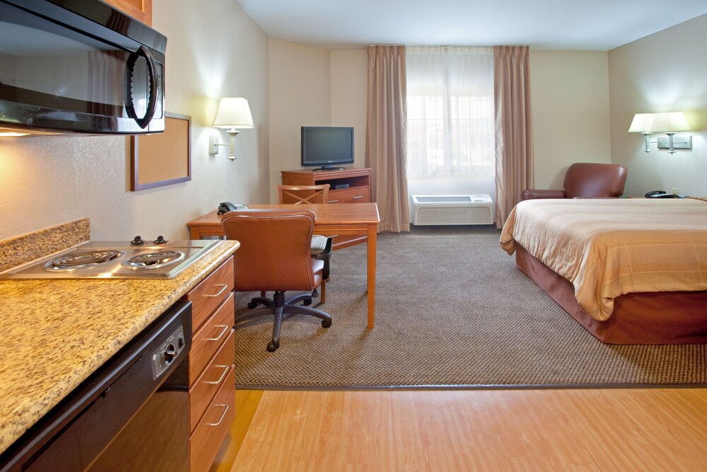 Candlewood Suites Merrillville In Merrillville Cheap Hotel Deals