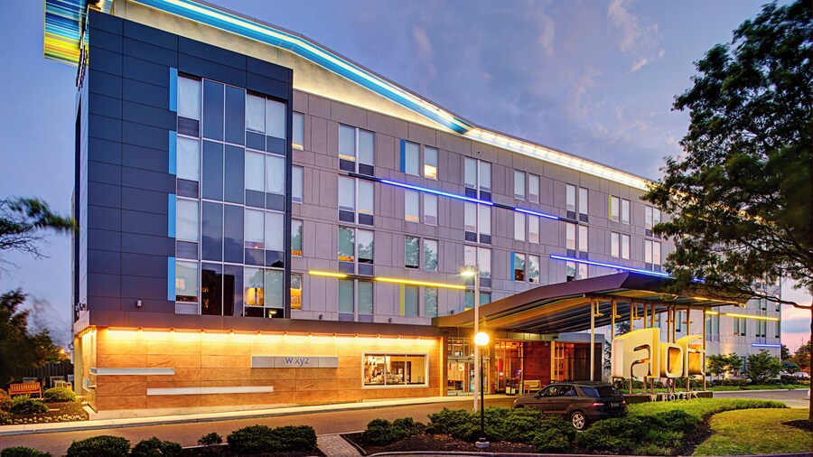 Aloft Philadelphia Airport
