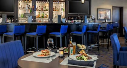 Courtyard by Marriott San Diego Airport/Liberty Station