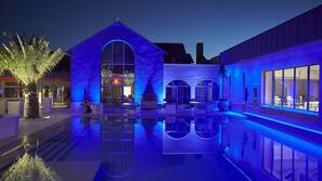 Piscine extérieure (ouverte en saison)