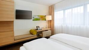 Premium bedding, in-room safe, desk, blackout curtains
