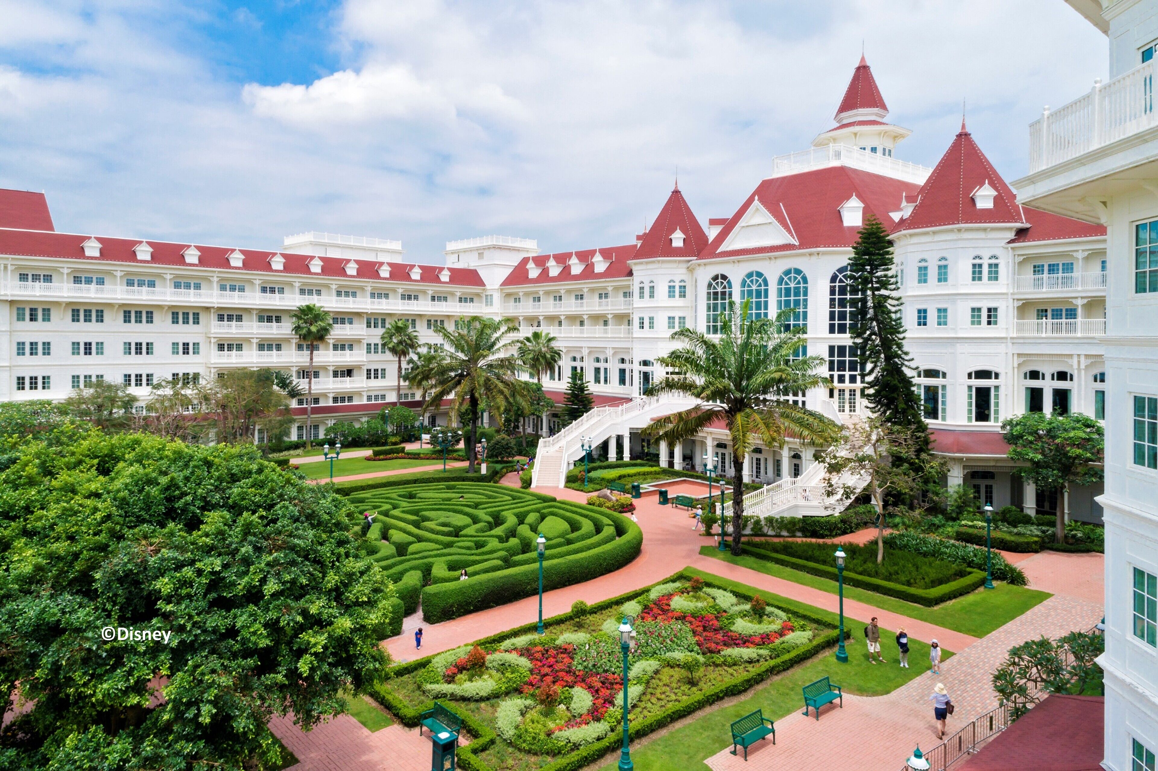 Disneyland Hotel In California How to Book Disney Vacations Travel