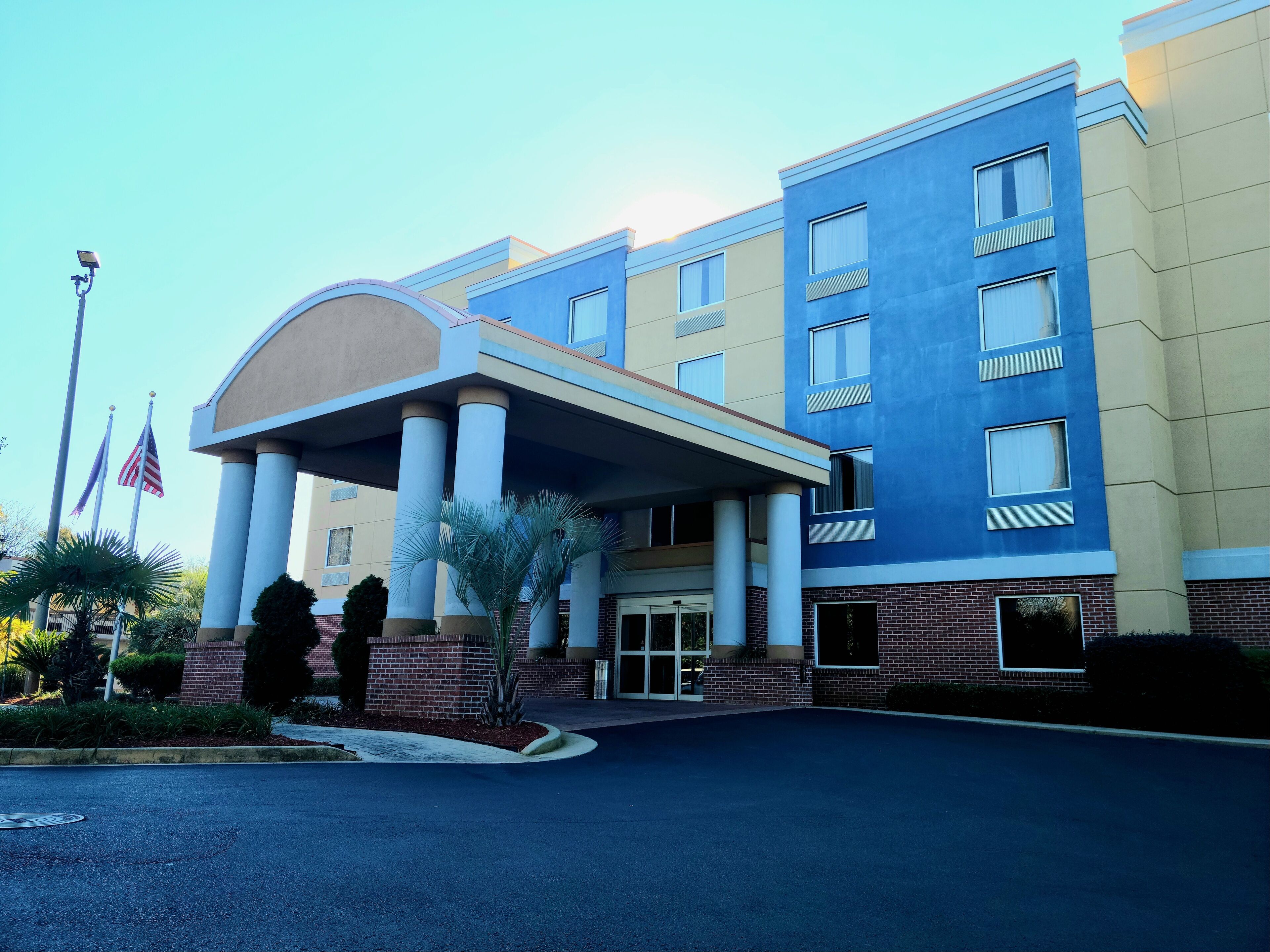 Comfort Suites Forsyth