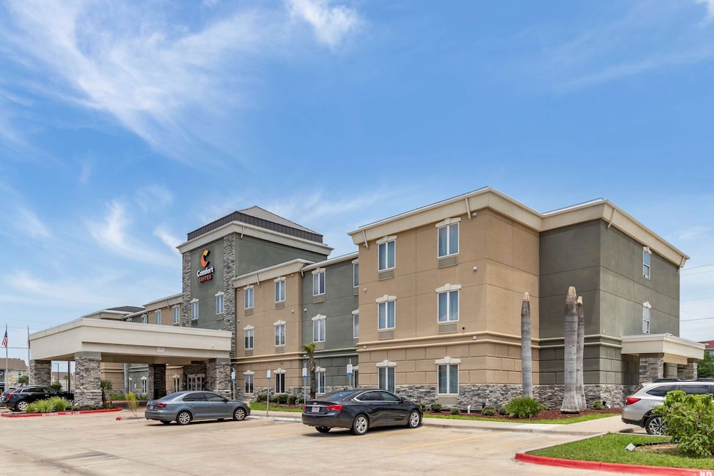Comfort Suites Near Texas Am University - Corpus Christi In Corpus Christi Hotel Rates Reviews On Orbitz