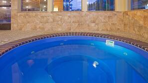 Piscina interna