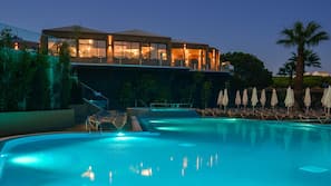 Outdoor pool, pool umbrellas, pool loungers
