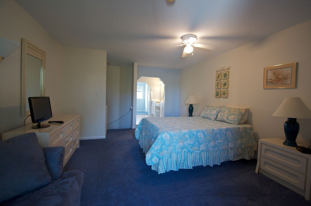 Summer Place 2018 Room Prices Deals Reviews Expedia Featured Image Guestroom