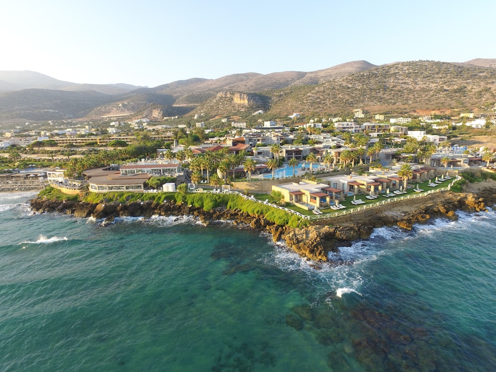 Ikaros Beach, Luxury Resort & Spa: another view
