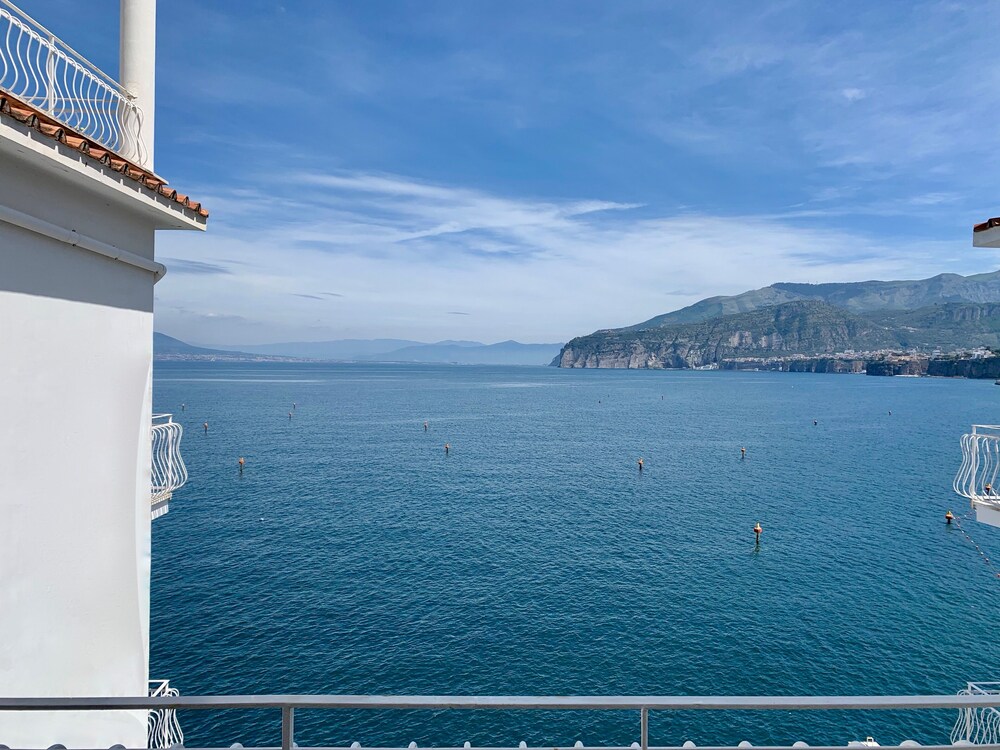 Photo - Hotel Admiral