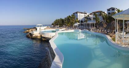Whala!Bayahibe
