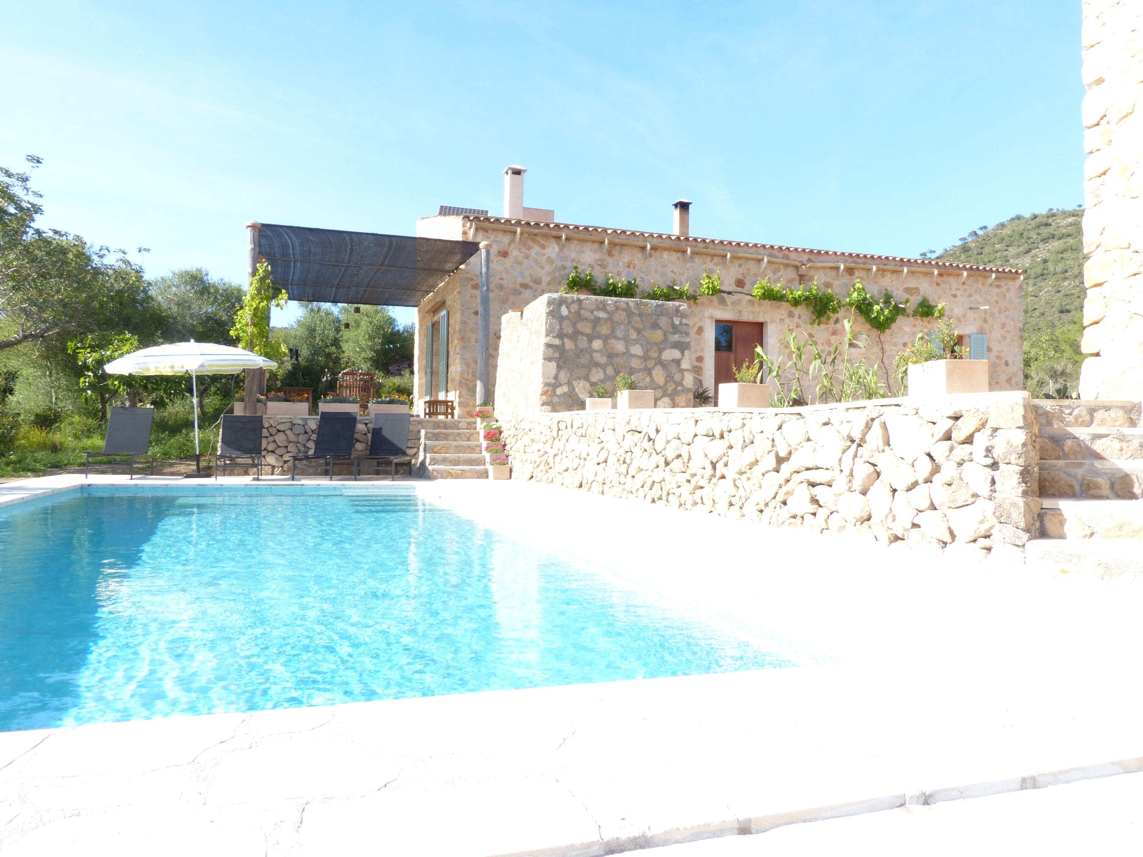 3人用のスタジオとプールのある静かな家 口コミ 部屋写真 料金 お得情報 エクスペディア