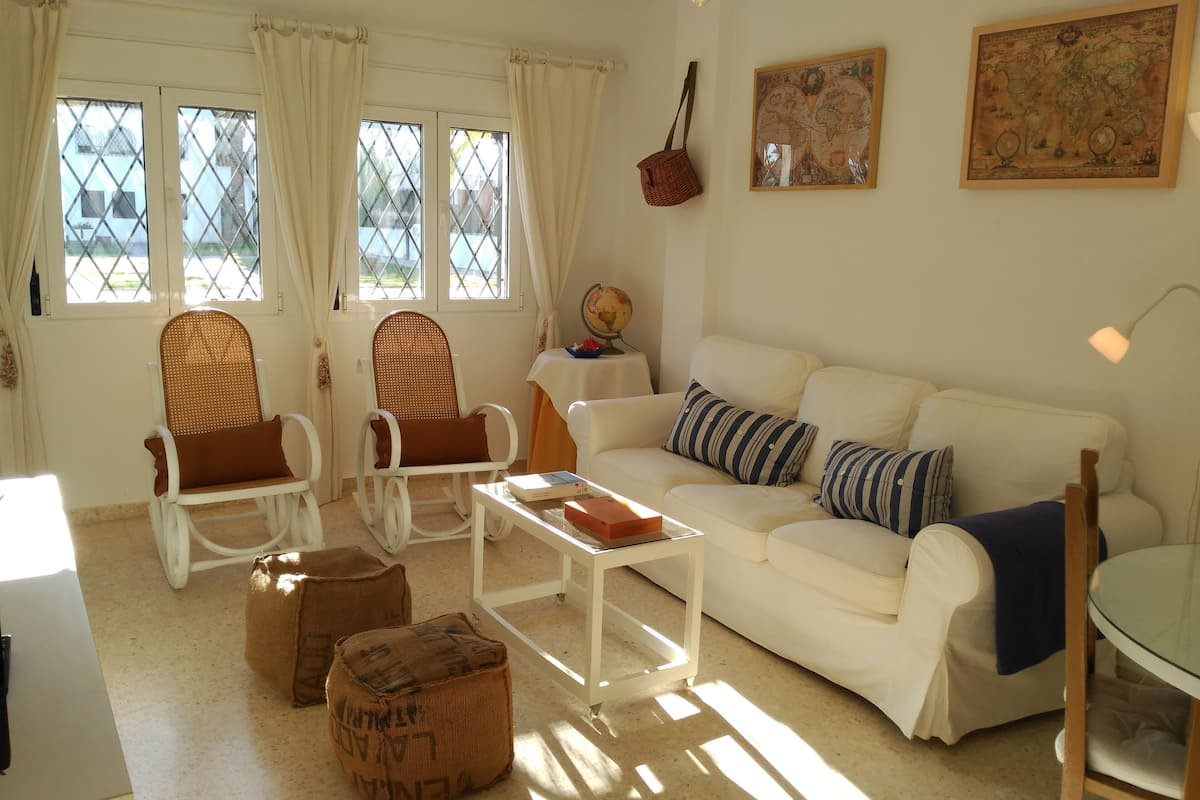 Bright Apartment In First Line Beach Sanlucar De Barrameda Precios Promociones Y Comentarios Expedia Com