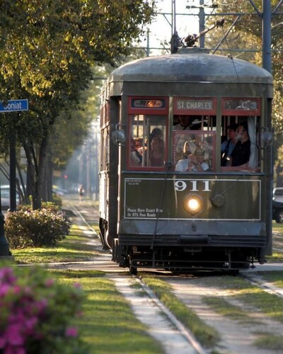 Lafayette Cemetery In Garden District Expedia De