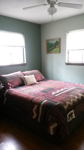 Top Hotels In Sullivan Mo From 50 Expedia