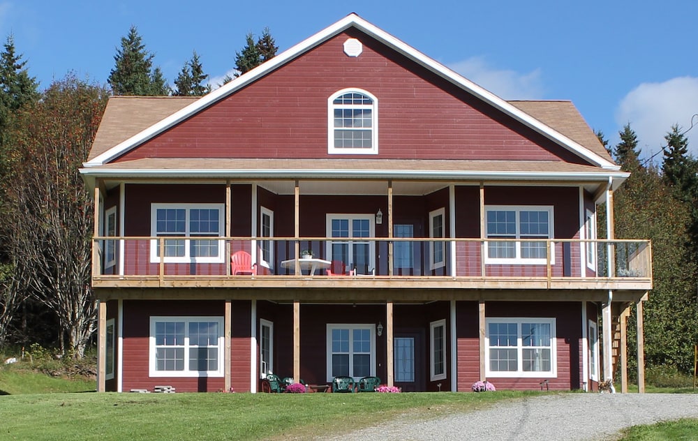 The Fiddle and The Sea Bed and Breakfast in Port Hood | Best Rates
