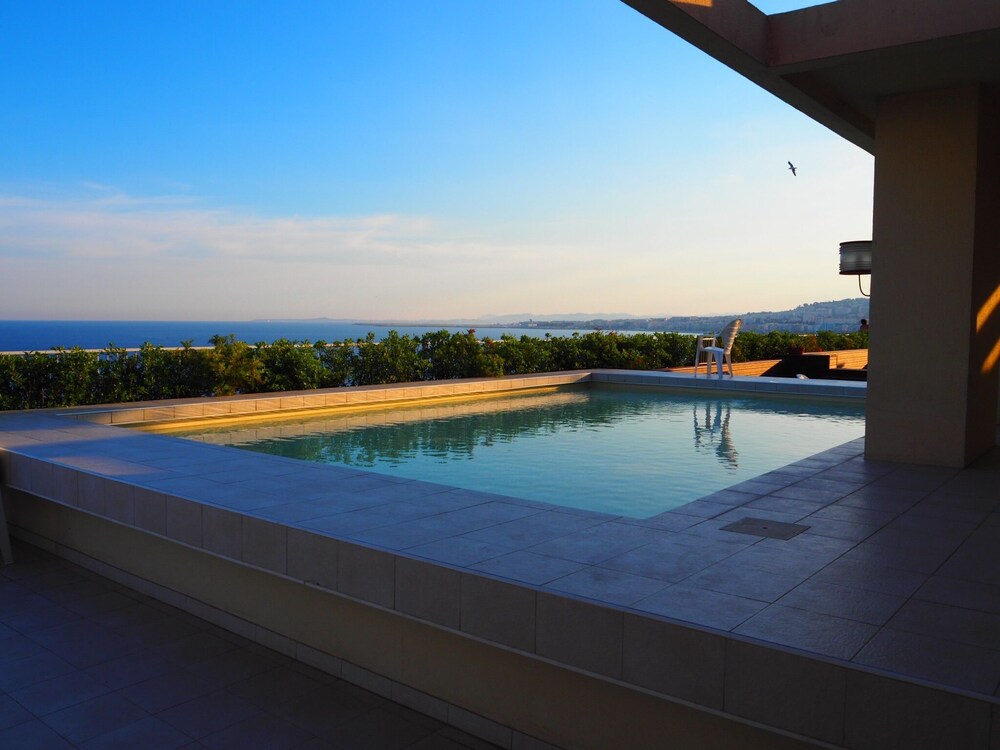 Nice Booking Royal Luxembourg Piscine In Nice Hotel Rates