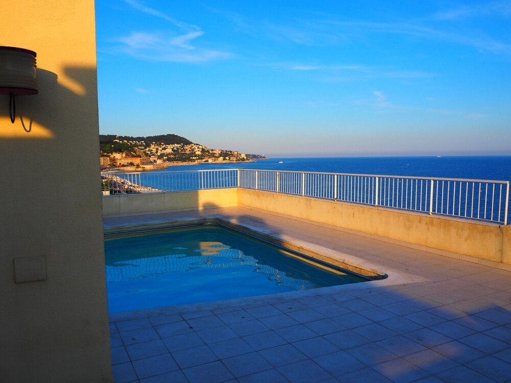 Book Nice Booking Royal Luxembourg Piscine Hotel Deals