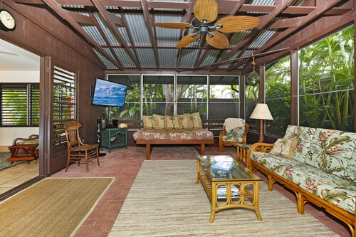 Kailua Beach Hotels Find Hotel Deals Reviews On Orbitz Kailua Beach Vacation Cottage
