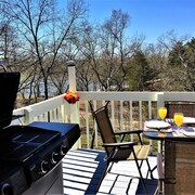 Top 10 Hotels In Warsaw Mo 36 Hotel Deals On Expedia Warsaw Vacation Al Waterfront Great Fishing Jetted Tub Boat Slips