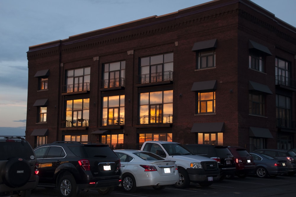 Lake Erie Shores and Islands Await!!!!