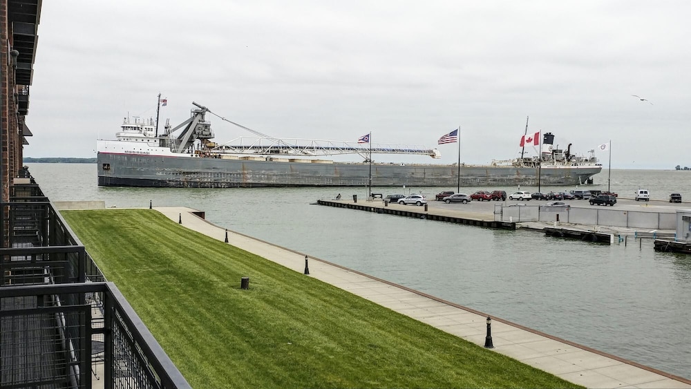 Lake Erie Shores and Islands Await!!!!