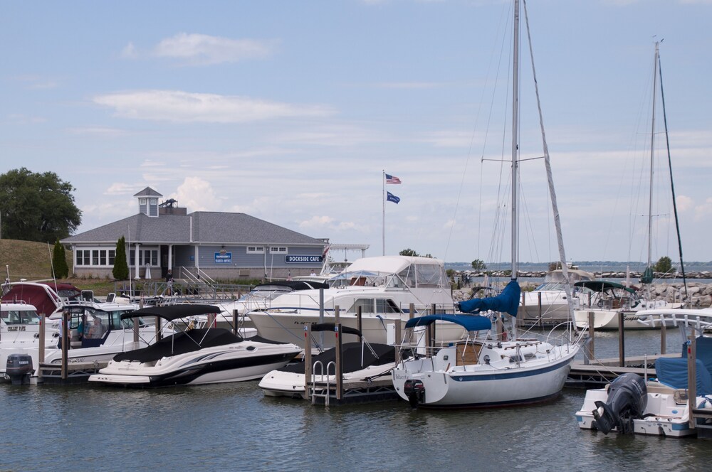 Lake Erie Shores and Islands Await!!!!