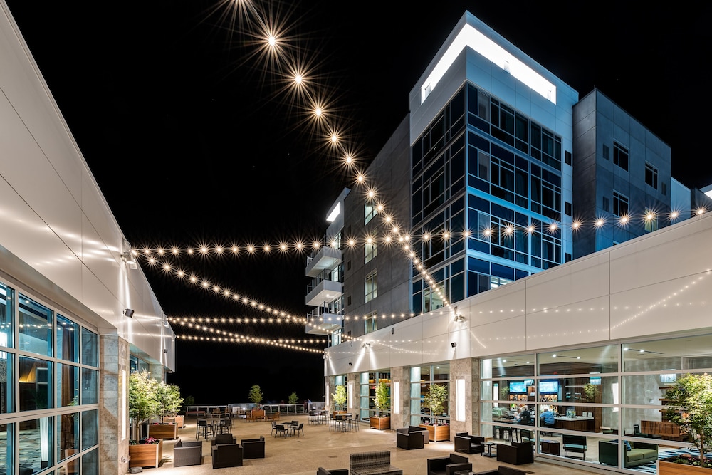 The Landing Hotel at Rivers Casino & Resort in Schenectady Best Rates