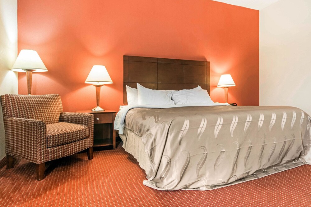 Quality Inn & Suites in Lawrenceburg Best Rates & Deals on Orbitz