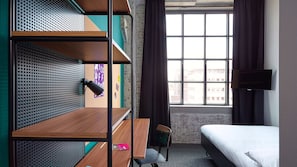 Schreibtisch, schallisolierte Zimmer, kostenloses WLAN