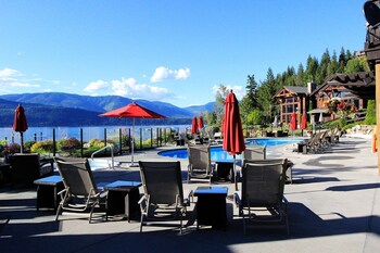 Carmel Beach Private Lodges