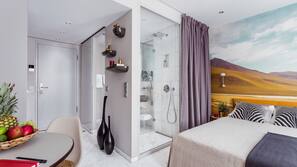Desk, iron/ironing board, free WiFi, bed sheets