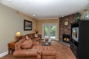 Baskins Creek 406 2 Br Condo By Redawning Gatlinburg Pigeon