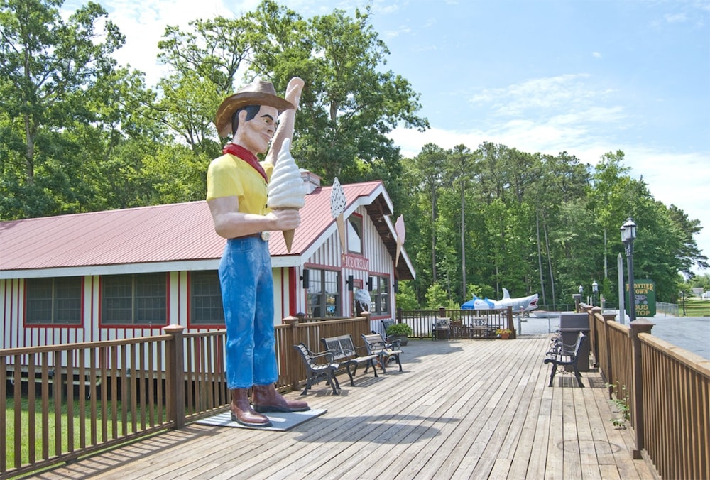 Frontier Town Campground in Ocean City Best Rates & Deals on Orbitz