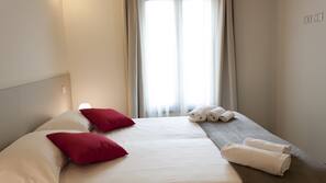 Biancheria da letto di alta qualità, minibar, una scrivania