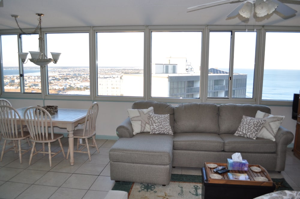 Primary image, Affordable 2-Story Penthouse w/Panoramic Ocean And Bay Views 