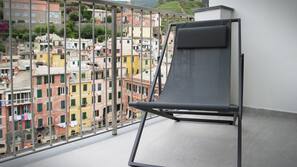 1 bedroom, in-room safe, WiFi, linens