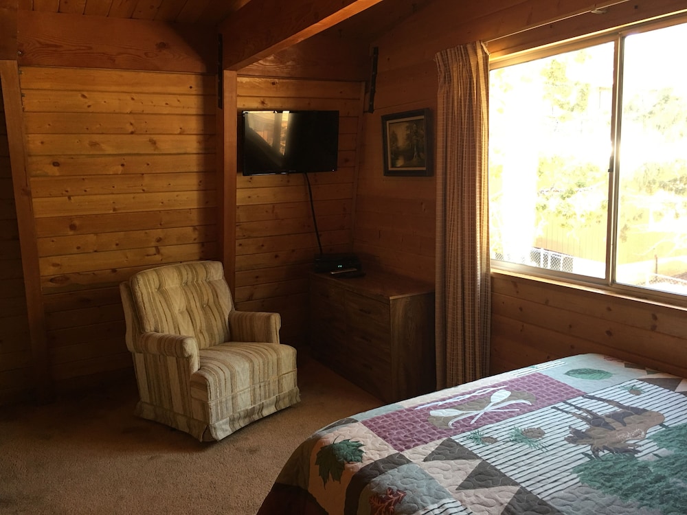 Sugarloaf Cabin Sweet Cabin In Big Bear Cheap Hotel Deals