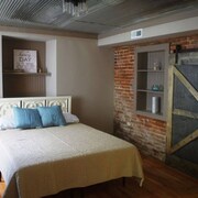 Cheap Hotels In Linn Get The Cheapest Hotel Deals - 
