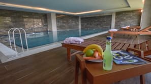 Piscine couverte