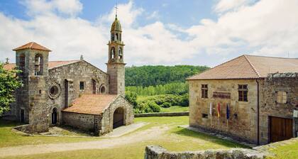 Hostel Monasterio de Moraime
