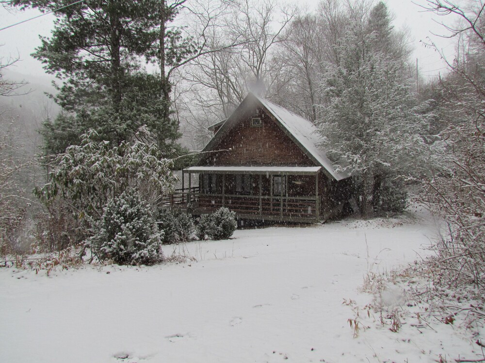10 Off Feb March Bookings Cabin Between Burnsville Spruce Pine