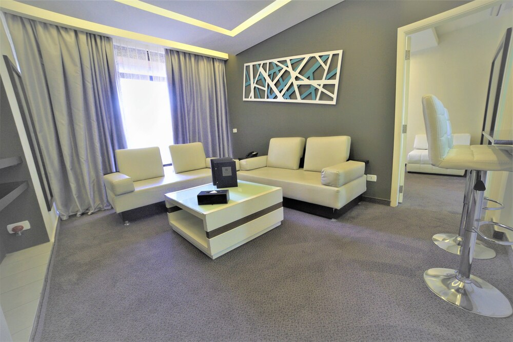 Beverly Hotel Beirut In Beirut Hotel Rates Reviews On Orbitz