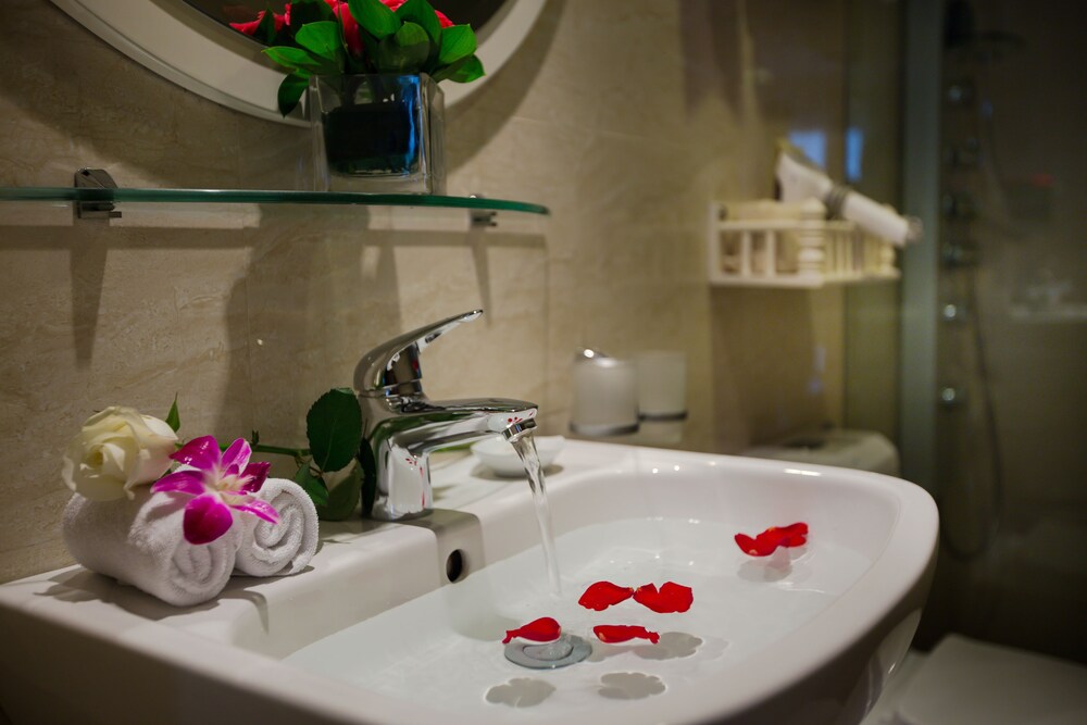 Photo - Eliana Ruby Hotel & Travel